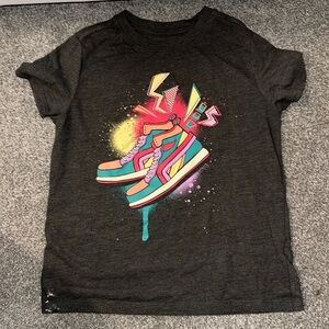 Grey shirt with neon colors